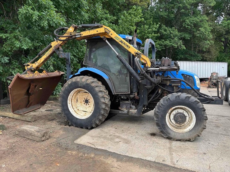 2005-new-holland-ts115a-image-4