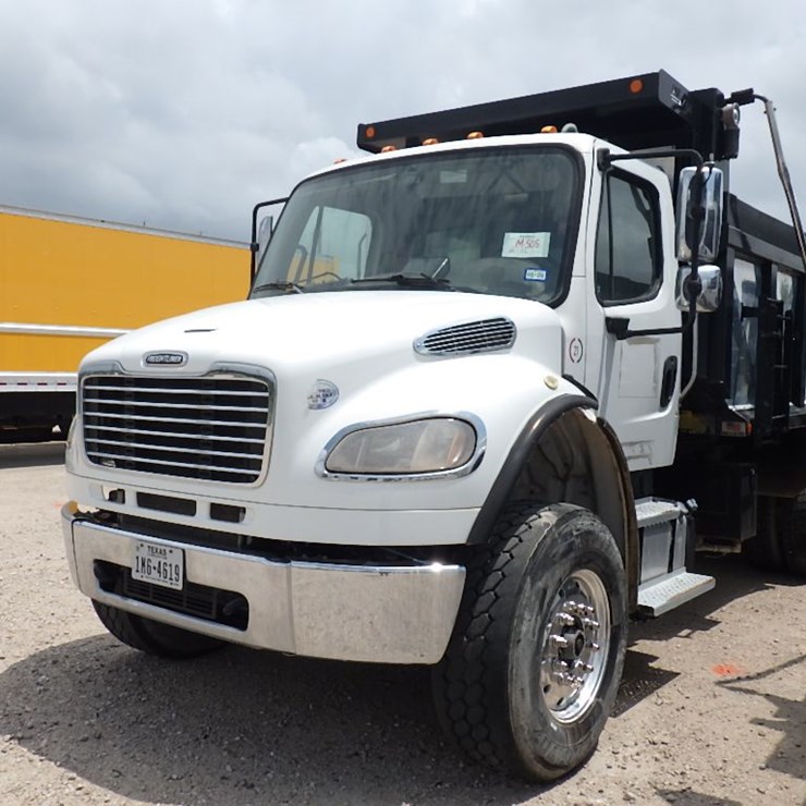 2020 FREIGHTLINER M2 106