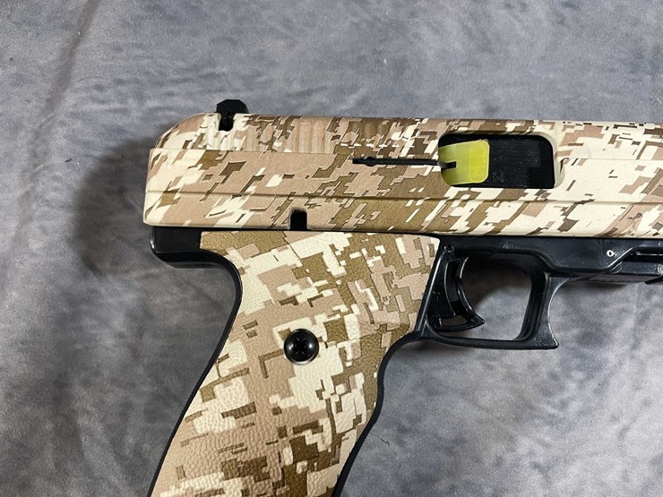 #10310-•-hi-point-jcp40-40-s&w-pistol,-sn:-x7304283-image-4