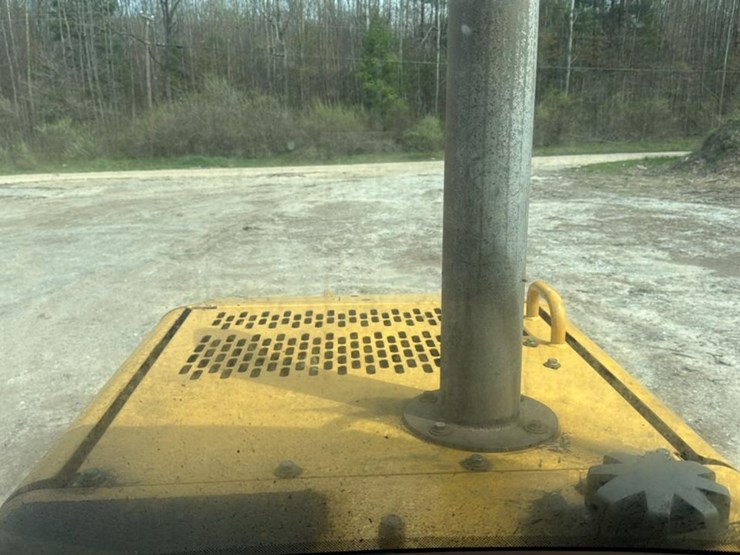 2001-john-deere-444h-image-52