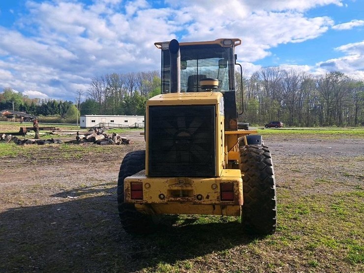 caterpillar-928g-image-4