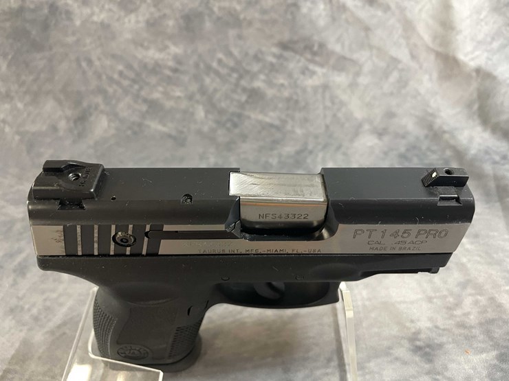 #10299-•-taurus-pt145-pro-45-auto-pistol,-sn:-nfs43322-image-15