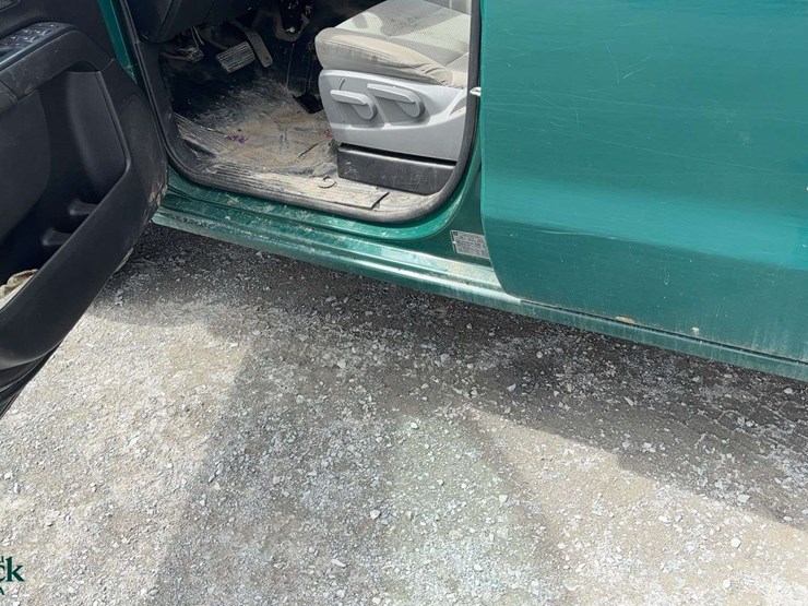 2017-chevrolet-silverado-1500-image-9