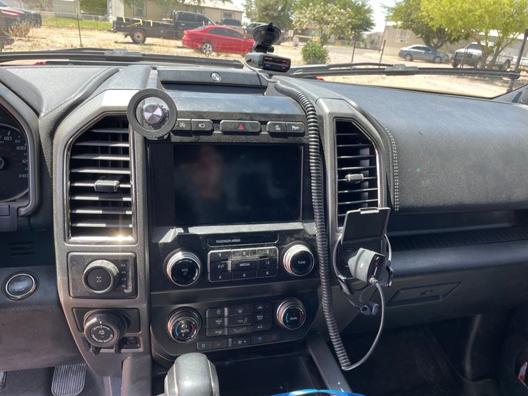 2019-ford-f150-image-41