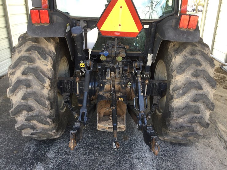 new-holland-t4020-image-8