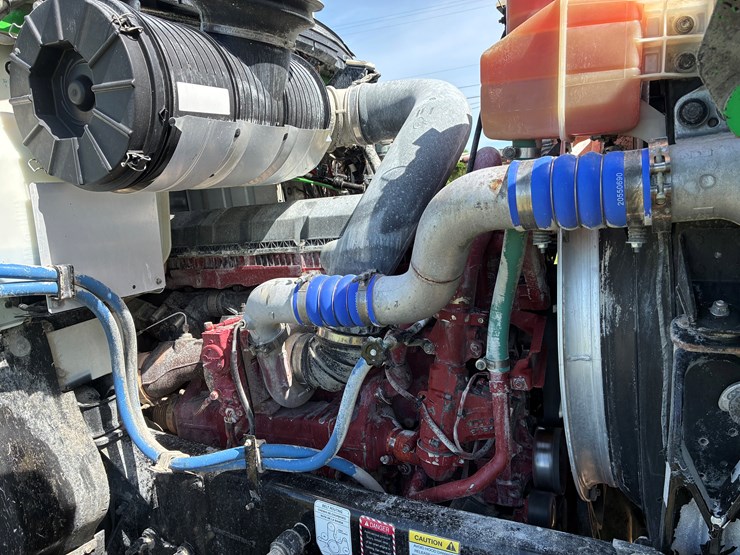 2018-mack-pinnacle-image-13