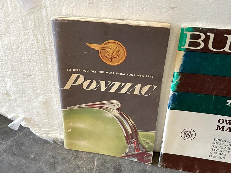 #5413-•-vintage-pontiac,-oldsmobile,-and-buick-owner's-manuals-(las-cruces,-nm)-image-4