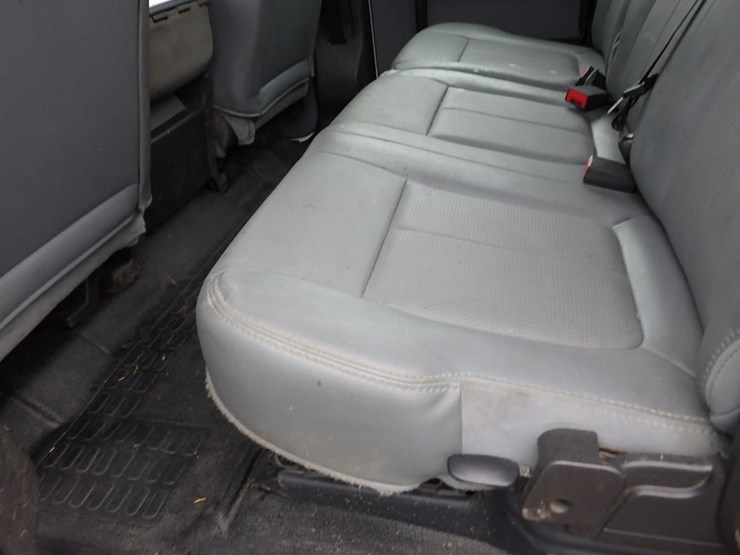 2011-ford-f350-image-26