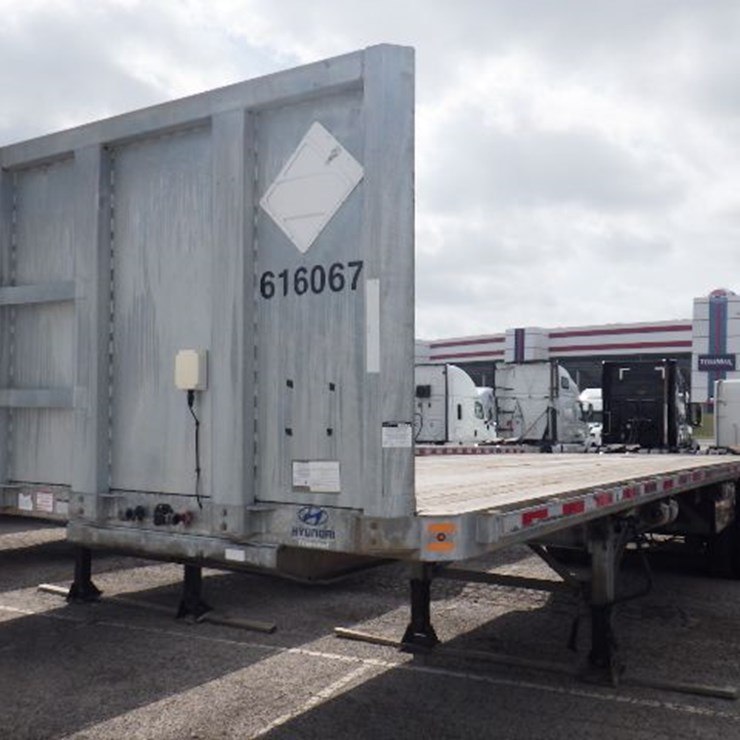 2017 HYUNDAI FLATBED