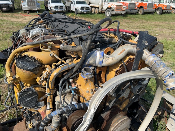 2008-caterpillar-c15-image-7