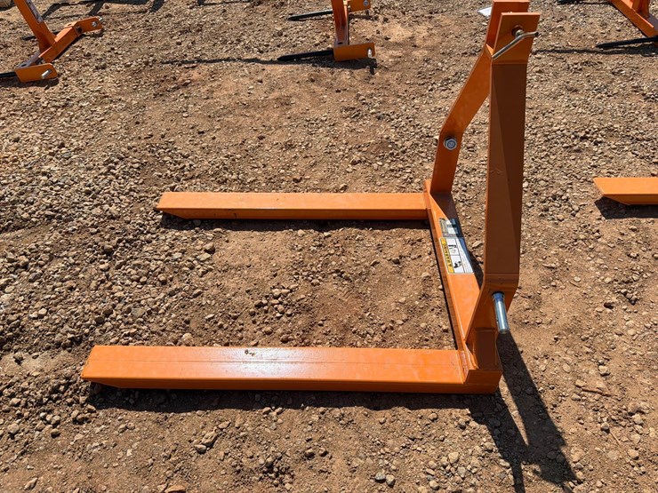 unused-wolverine-tray-fork-rack-tractor-attachment-image-3