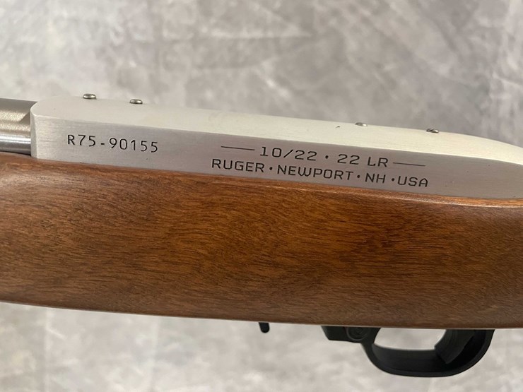 #10333-•-ruger-10-22-75th-anniversary-22-lr-semi-auto-rifle,-sn:-r75-90155-image-15