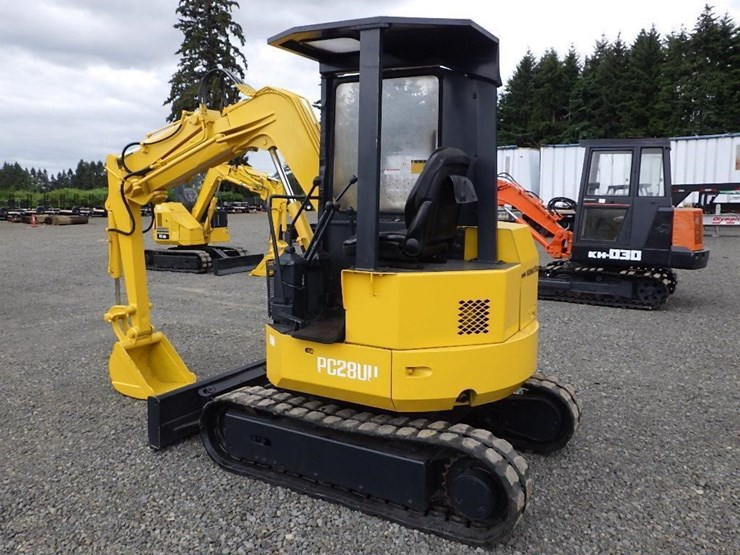 komatsu-pc28uu-image-6