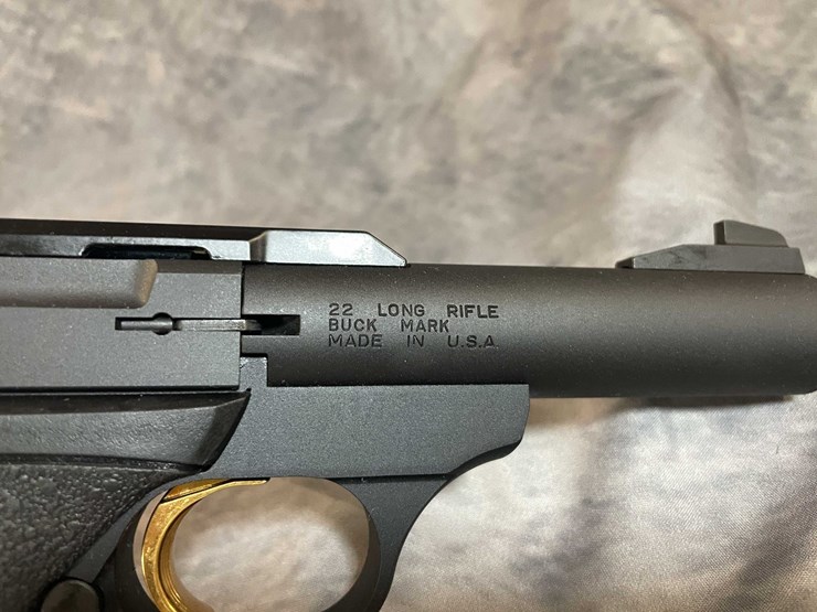 #10279-•-browning-buckmark-22-lr-pistol,-sn:-us515yx16135-image-14