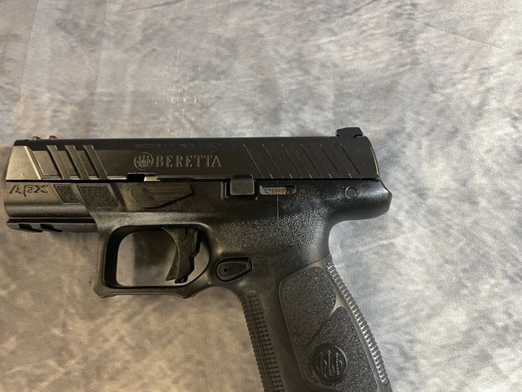 #10282-•-beretta-apx-a1-compact-9mm-luger-pistol,-sn:-a288892x-image-7