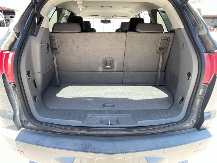 2011-chevrolet-traverse-image-44