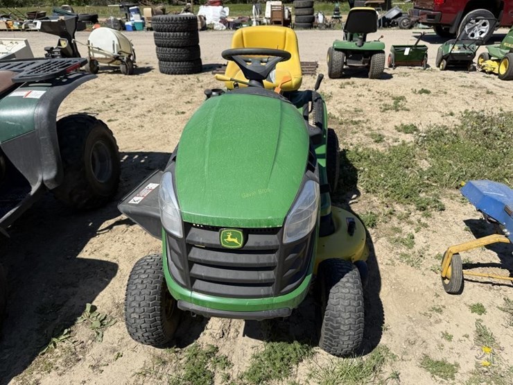 john-deere-d105-image-2