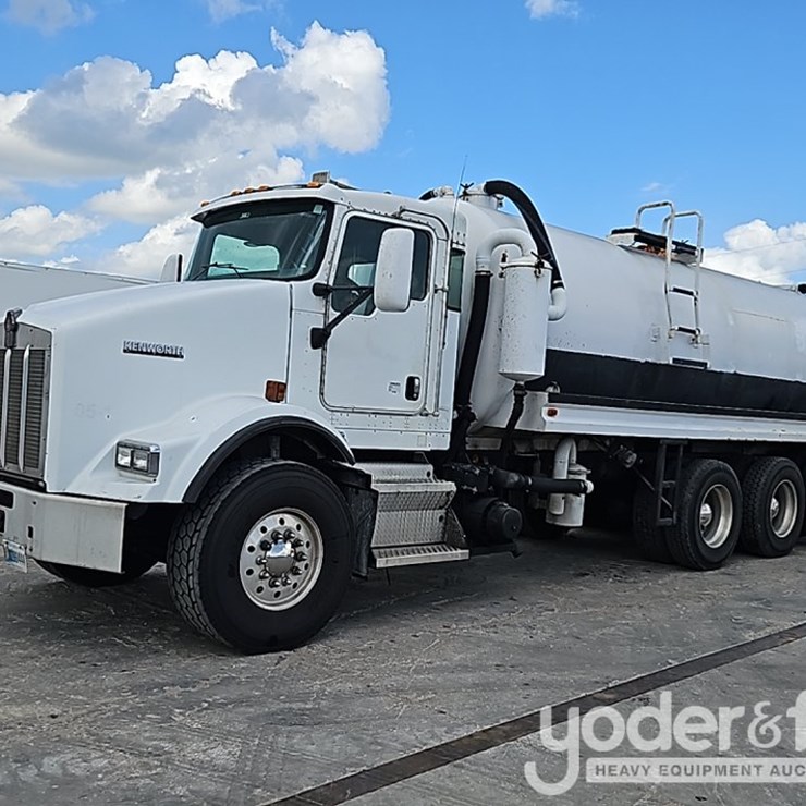 2005 KENWORTH T800