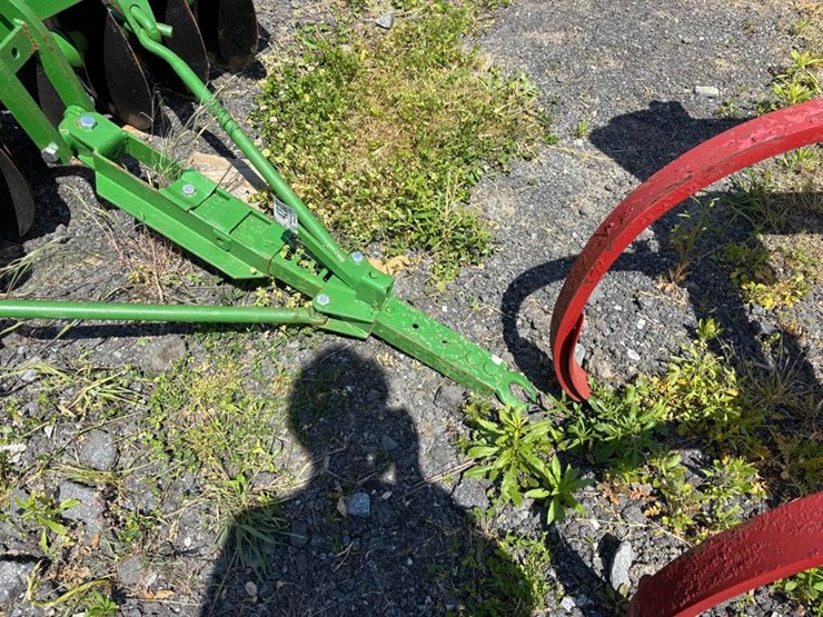 john-deere-24-image-5