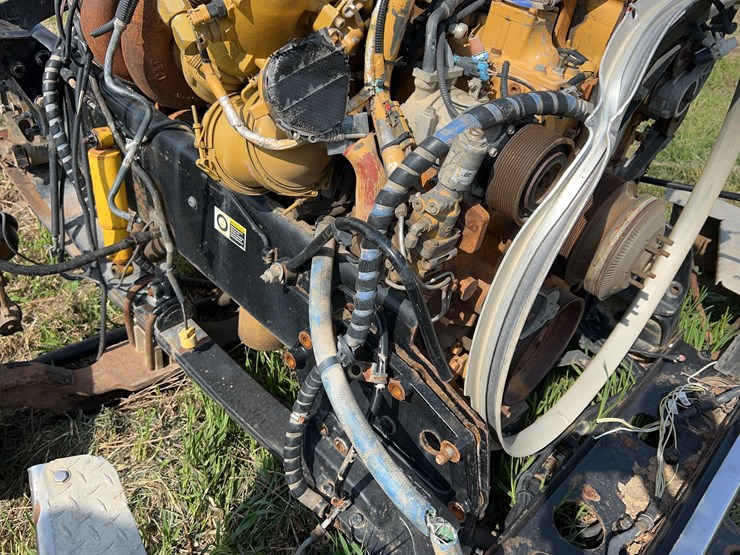 2008-caterpillar-c15-image-8