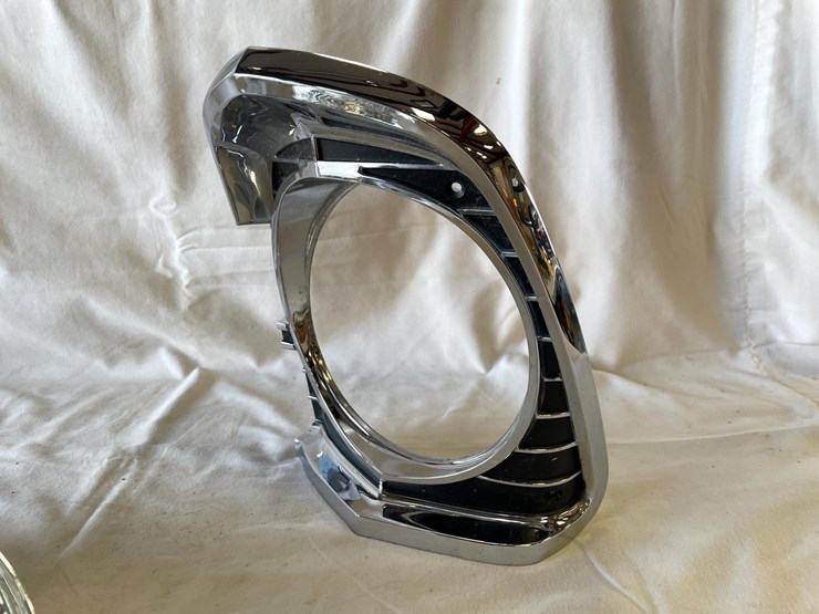 #5357-•-1967-chevrolet-nova-headlight-bezels,-lights-included-(las-cruces,-nm)-image-14