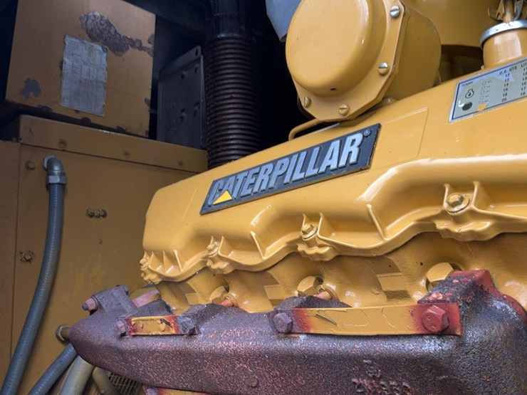 caterpillar-175-kw-image-22
