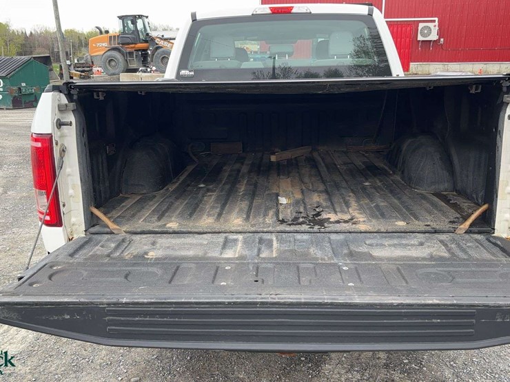 2016-ford-f150-image-14