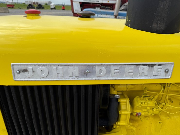 john-deere-301-image-15