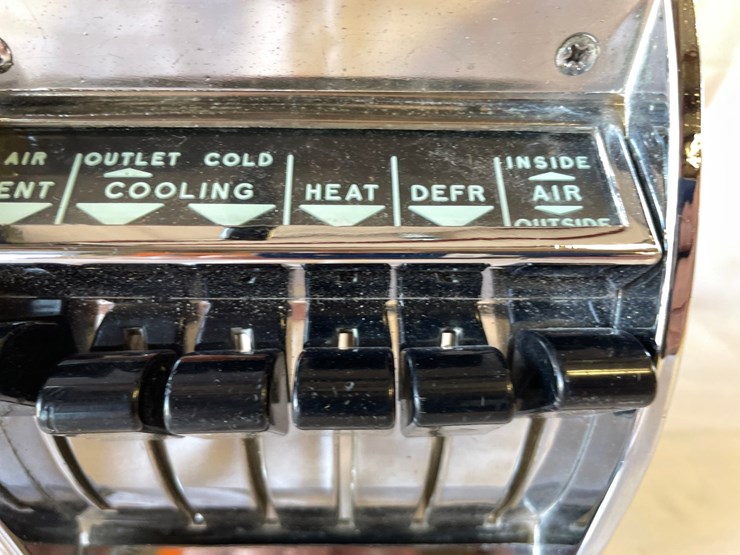 #5381-•-chevrolet-heater-control-with-ac-(las-cruces,-nm)-image-4