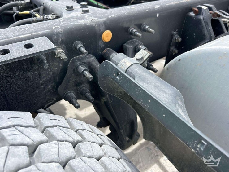 2021-international-rh613-t/a-day-cab-truck-tractor-image-30