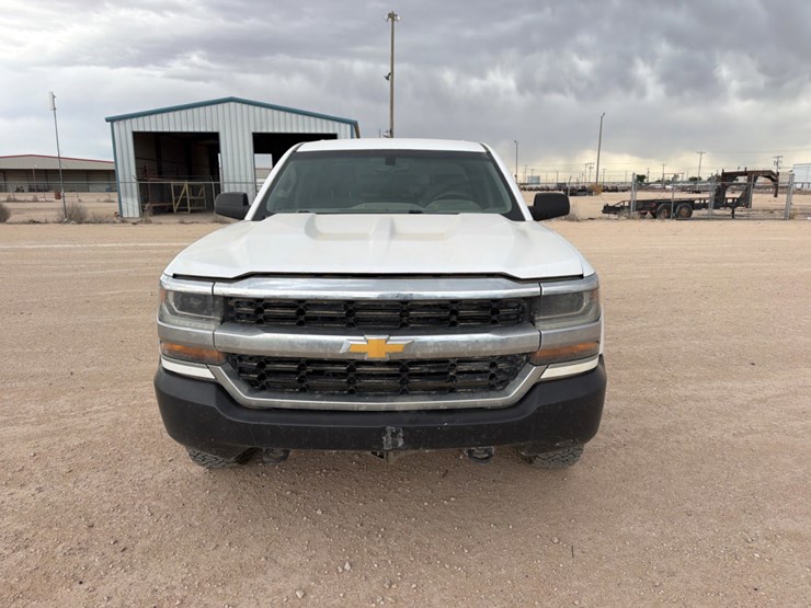 2019-chevrolet-silverado-1500-image-2