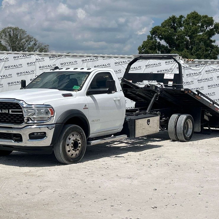 2022 Ram 5500 Chassis 20ft. Rollback Truck