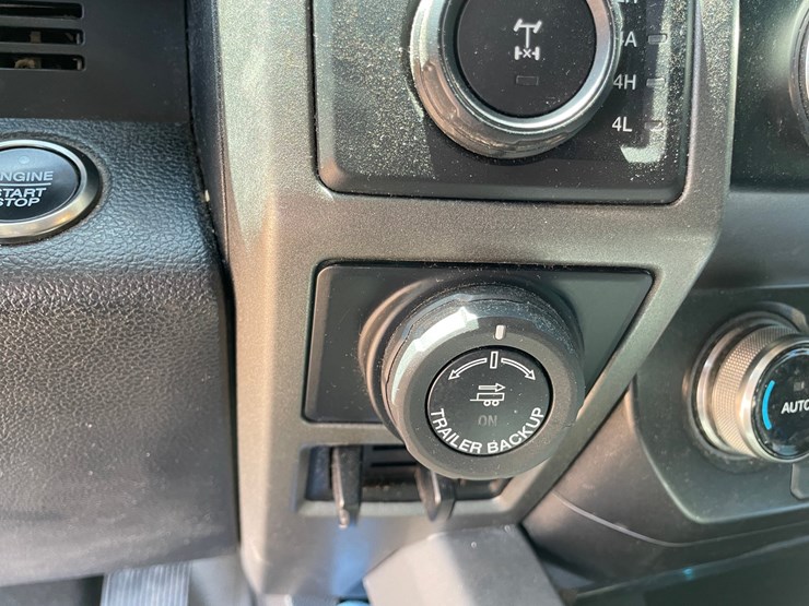 2019-ford-f150-image-44