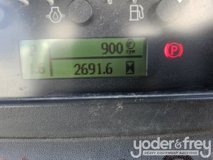 deere-450k-lgp-image-34