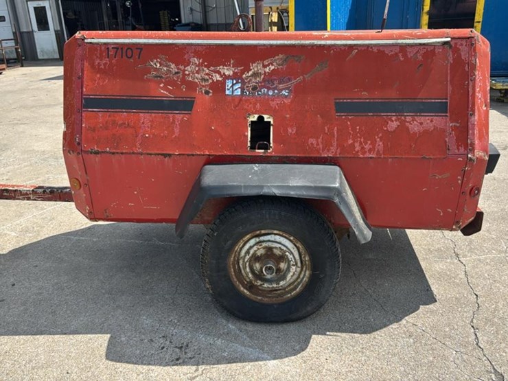 ingersoll-rand-100-cfm-image-1