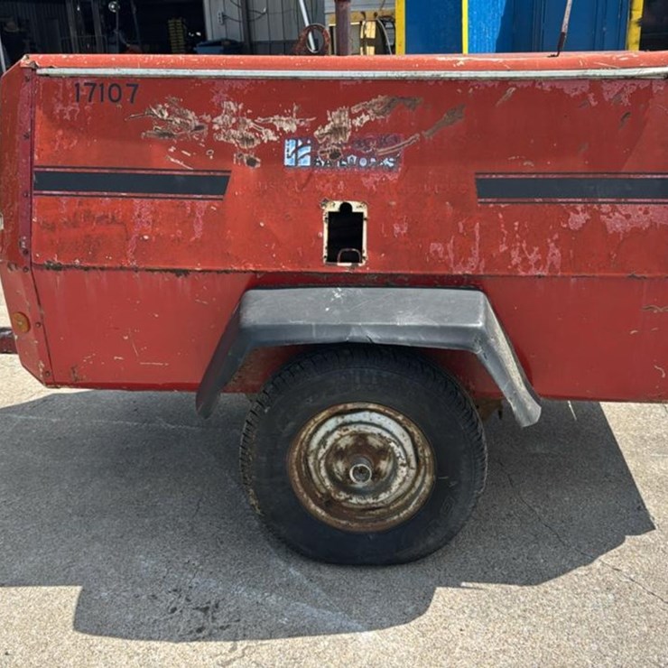 INGERSOLL-RAND 100 CFM