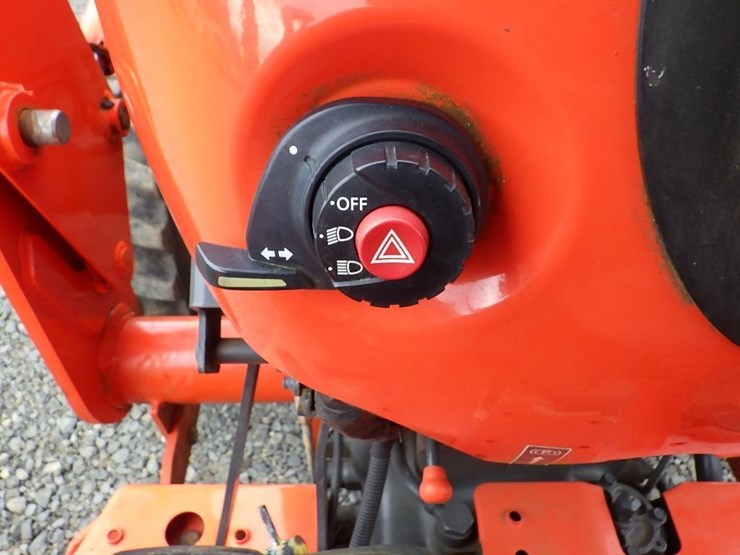 kubota-l4701d-image-38