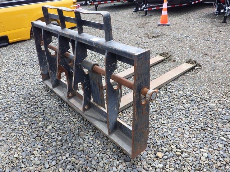 equipment-fork-attach.-72"-forks-72"w-image-4