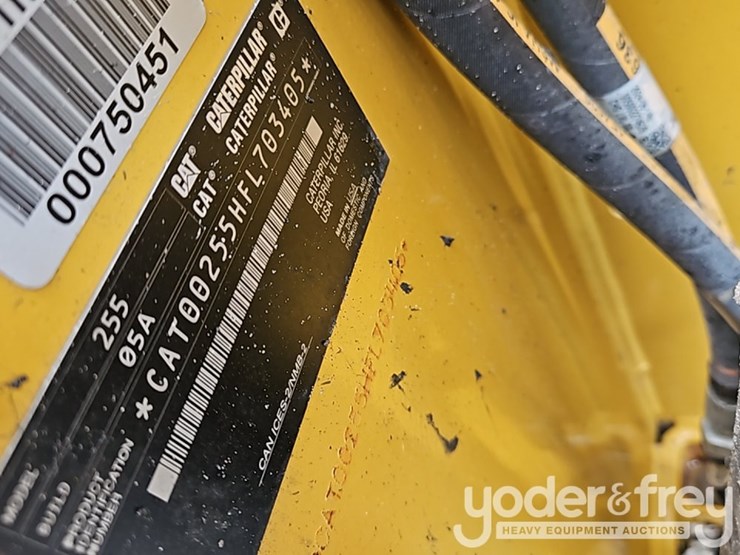 2025-caterpillar-255-image-32