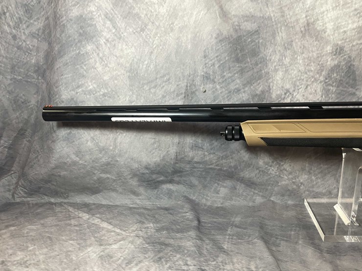 #10359-•-impala-plus-nero-desert-12-ga.-semi-auto-shotgun,-sn:-60-h23yt-0010063-image-8