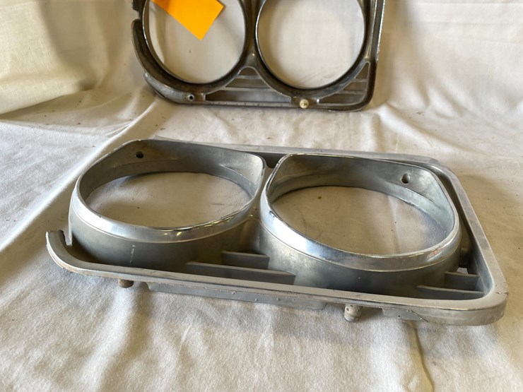 #5389-•-buick-skylark-gs-headlight-bezels-(las-cruces,-nm)-image-15