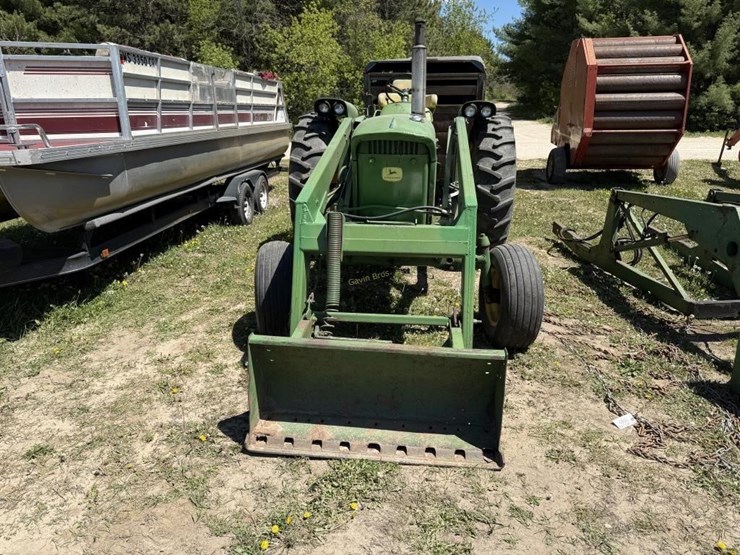 john-deere-2510-image-2