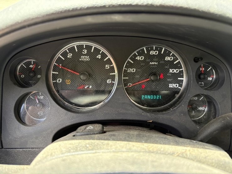 2007-chevrolet-avalanche-truck-image-13