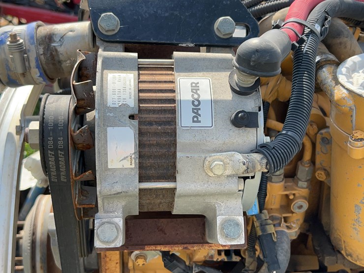 2008-caterpillar-c15-image-30