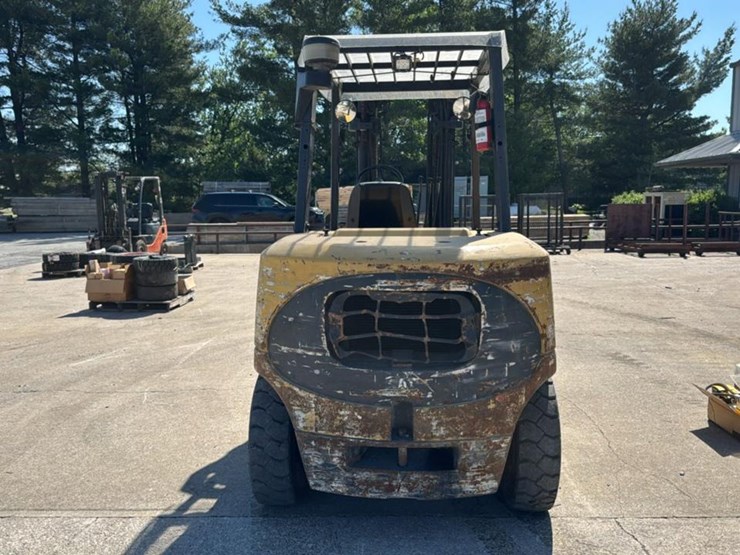 caterpillar-dp40-image-4