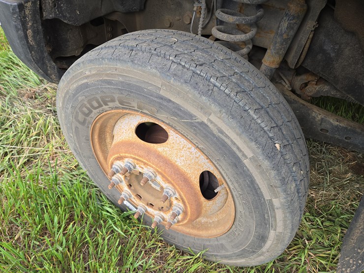 2018-ford-f450-xl-image-33