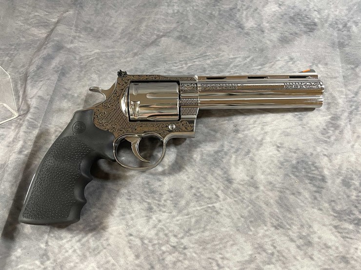 #10308-•-colt-anaconda-44-rem-mag-revolver,-sn:-ac112413-image-1