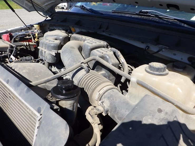 2014-ford-f350-image-16