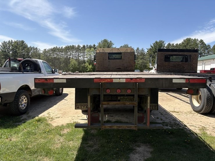 2018-freightliner-ftl-m270-straight-truck-image-8