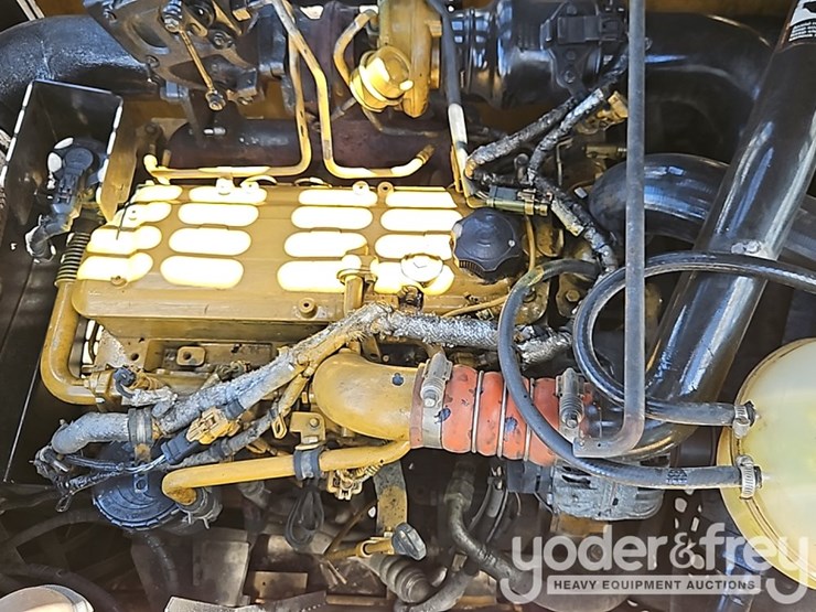 deere-130g-image-37